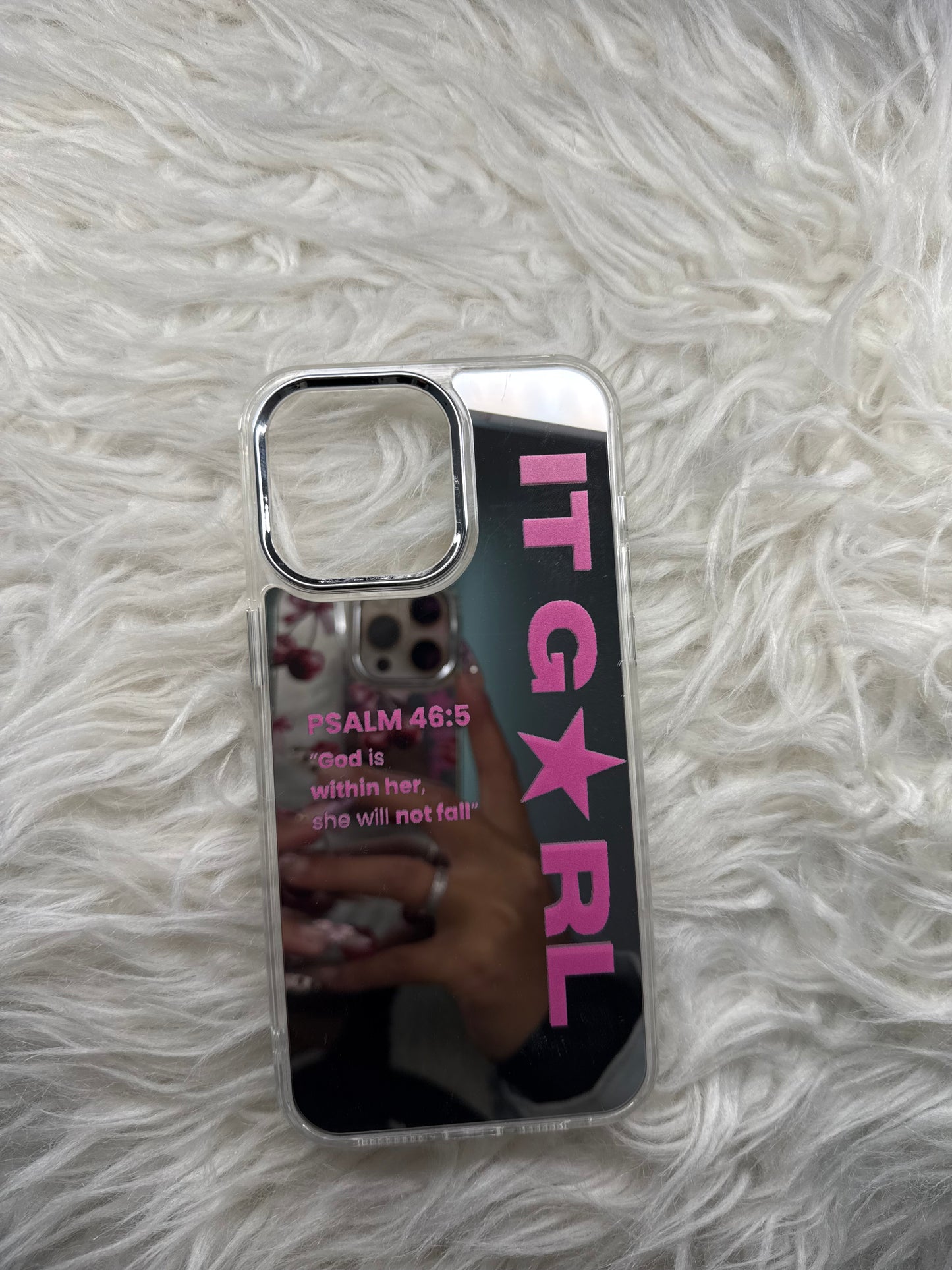 IT GIRL