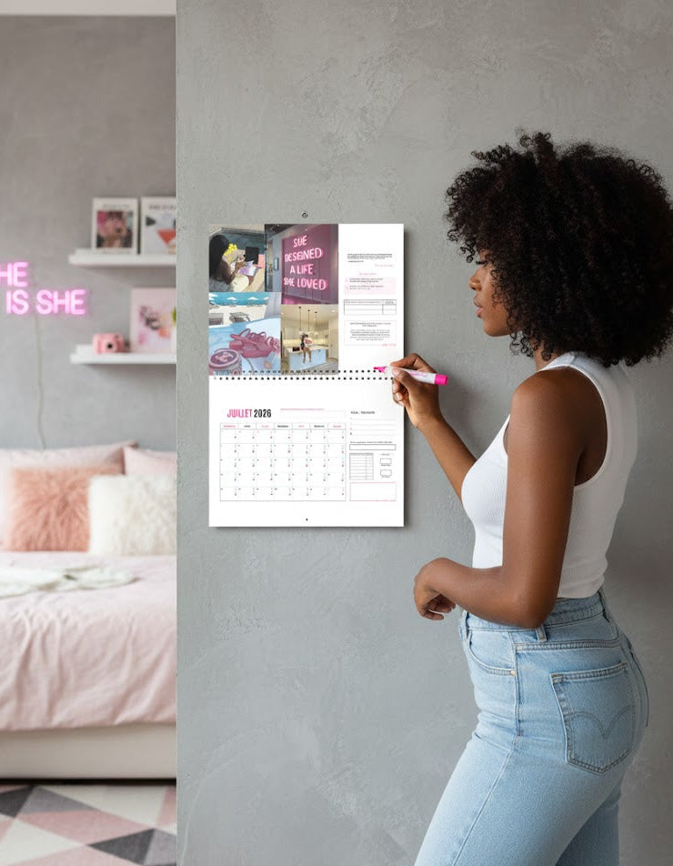 IT GIRL 2026 Calendar ( English )